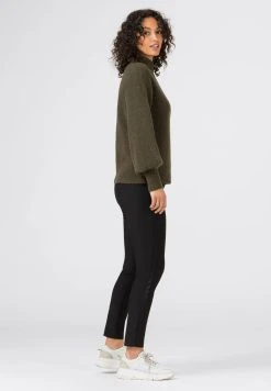 Prix Sacrifiés HALLHUBER Pullover pulls et gilets col officier femme -France Hallhuber Soldes Boutique 42d7f19ad5ac4166ac0755f558763e9c