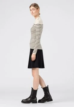 Prix Compétitif HALLHUBER Pullover pulls & gilets col rond femme -France Hallhuber Soldes Boutique 51ac8b965b6c4eb8a888a15aa194f162