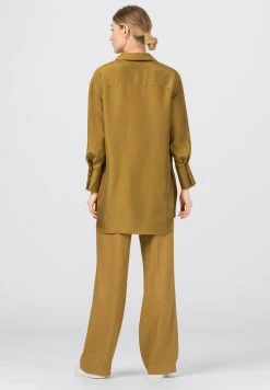 HALLHUBER OVERSIZE MIT SEITENSCHLITZEN - Blouse qualité absolue chemises & blouses col à revers femme 6 HALLHUBER OVERSIZE MIT SEITENSCHLITZEN - Blouse qualité absolue chemises & blouses col à revers femme -France Hallhuber Soldes Boutique 80cb54a34c684715809c7c64a1f99597
