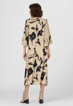 HALLHUBER Promos OVERSIZE MIT TROMPETENÄRMELN - Robe de jour robes col rond femme 6 HALLHUBER Promos OVERSIZE MIT TROMPETENÄRMELN - Robe de jour robes col rond femme -France Hallhuber Soldes Boutique 8b612ee23e474c699a68fcda80105aa2