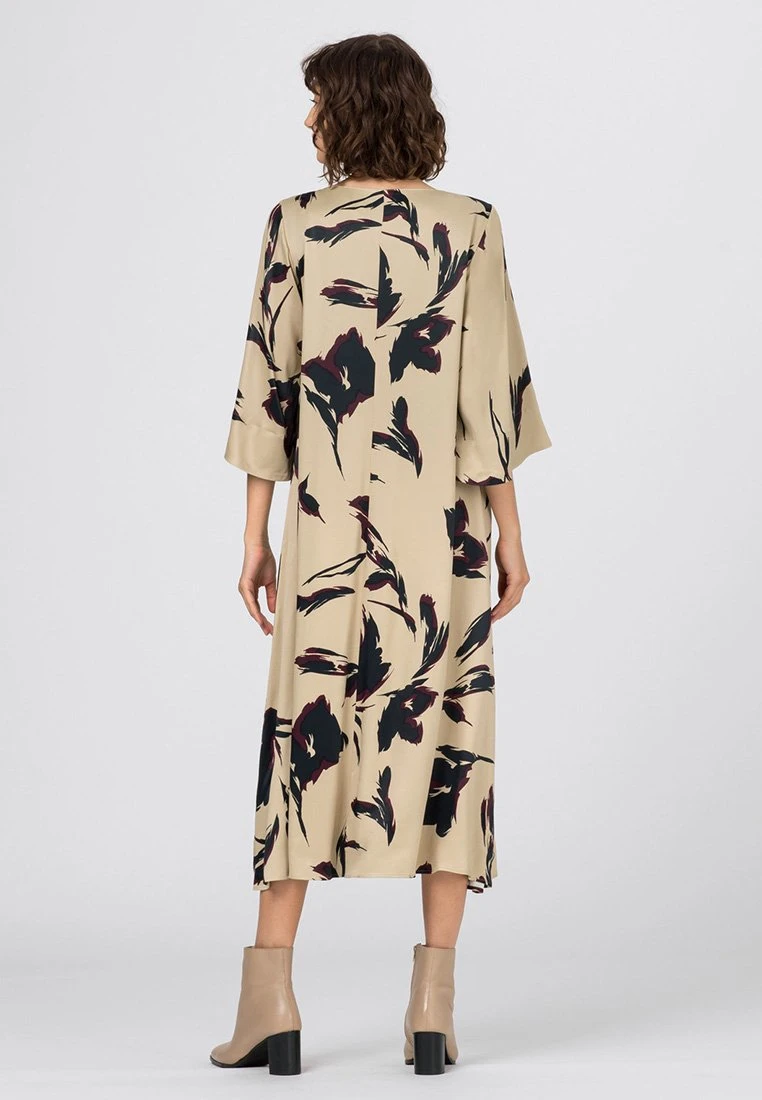 HALLHUBER Promos OVERSIZE MIT TROMPETENÄRMELN - Robe de jour robes col rond femme 3 HALLHUBER Promos OVERSIZE MIT TROMPETENÄRMELN - Robe de jour robes col rond femme – Image 3