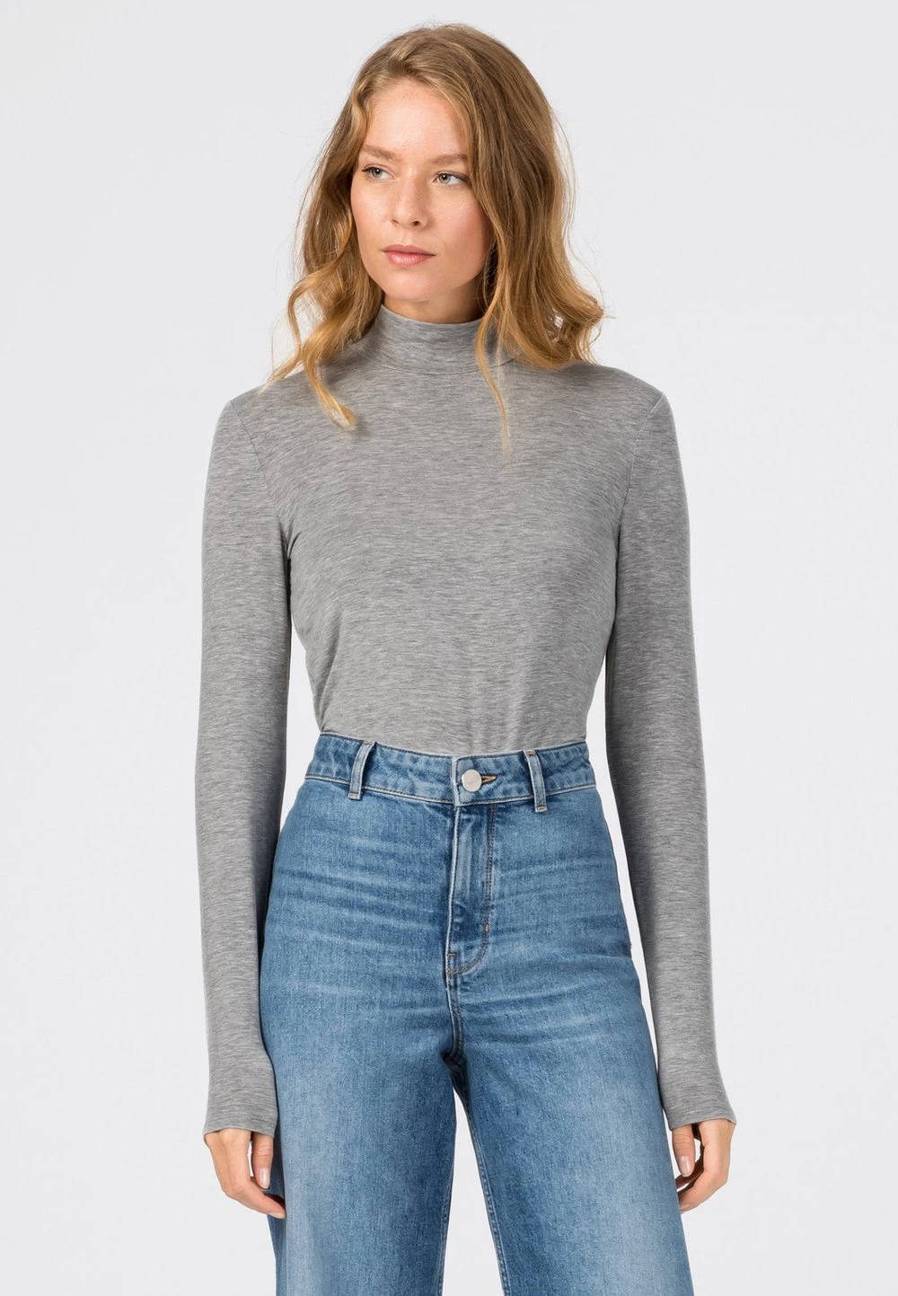 Prix Bradés HALLHUBER MIT KRAGEN - T-shirt à manches longues t-shirts et tops col officier femme 1 Prix Bradés HALLHUBER MIT KRAGEN - T-shirt à manches longues t-shirts et tops col officier femme