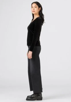 Réduction HALLHUBER T-shirt à manches longues t-shirts et tops encolure large ronde femme -France Hallhuber Soldes Boutique ba1ca82b825d4881be1b0ec1a3187ac3