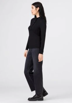 HALLHUBER LONGSLEEVE MIT RÜSCHEN - Blouse Haute Qualité chemises et blouses col officier femme -France Hallhuber Soldes Boutique c1d8e031c994427f9ca88883e8170c29